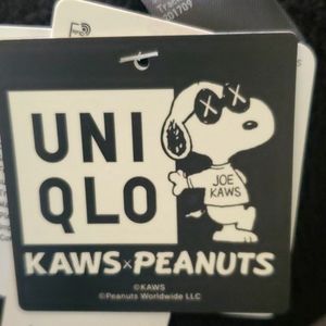 KAWS SNOOPY UNIQLO PLUSHY